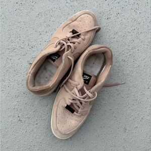 NIKE Women's Air Force 1 (AR5339-203) Barely Rose Athletic Sneakers Size 9